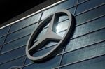 メルセデス、完全電動高級バン「Vision V」披露