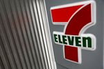 ７＆ｉＨＤが急落、クシュタールが買収提案撤回　ＴＯＢ期待後退